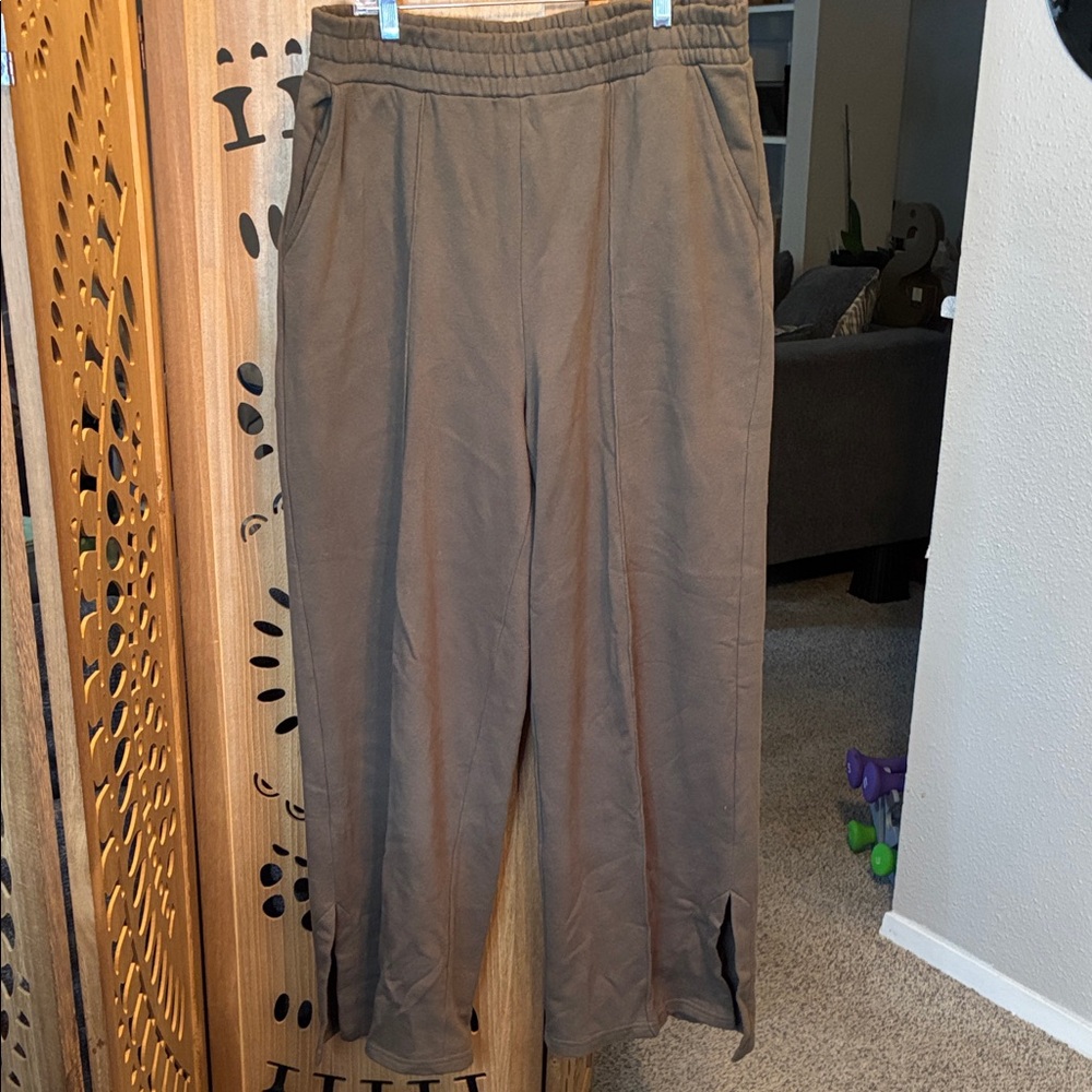 Olive green jogging Pants